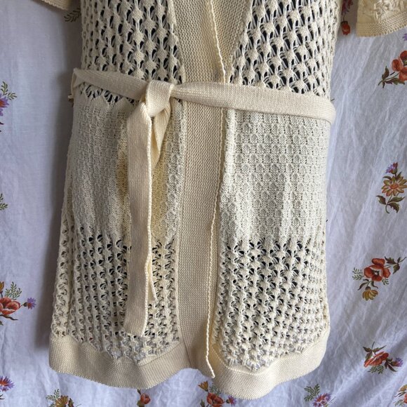School Teacher Vibes Open Weave Cream Colored Short Sleeve Belted Sweater L - Picture 3 of 8